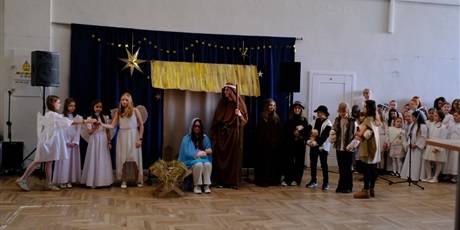 Powiększ grafikę: jaselka-2025-667508.jpg