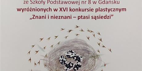 Powiększ grafikę: dyplom dla laureatów XVI konkursu plastycznego "Znani i nieznani - ptasi sąsiedzi" , pod napisem rysunek ptasiego gniazda z jajkami w środku