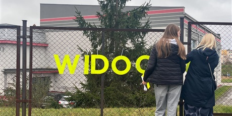 Powiększ grafikę: odblaskowa-szkola-656103.jpg