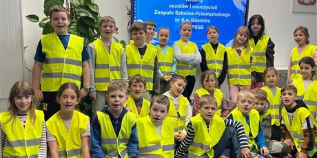 Powiększ grafikę: odblaskowa-szkola-656109.jpg